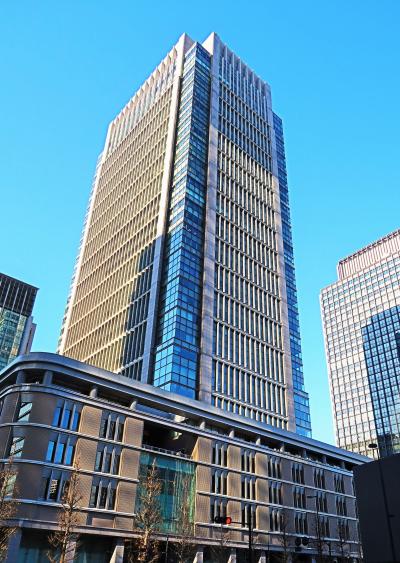 東京-3　KITTEガーデン/JPタワー　東京駅隣接で　☆駅舎全景・新幹線の発着も一望