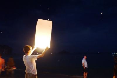 年末年始クラビ旅行(4) ガラディナー&カウントダウン