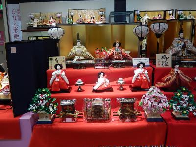 東武百貨店で雛人形販売会を見る