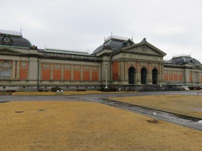 京都案内（京都国立博物館、三十三間堂、花見小路など）