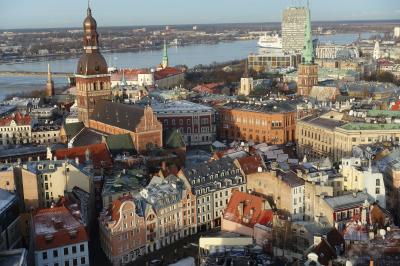 旅する貧乏ガードマン、今度のお題はバルト