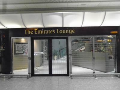 LHR(T3)  EK Lounge