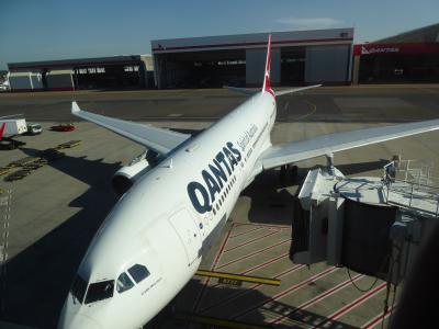 カンタス航空ビジネスのシドニー⇔パース往復は快適
