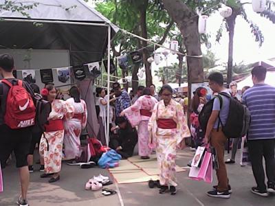 ホーチミンの9/23公園、Japan Vietnam, Nhat Viet, Festival、ジャパン ベトナム フェスティバルの風景。ベトナム人コスプレーヤーには聖地。在ホーチミン日本人には憩いのお祭り。