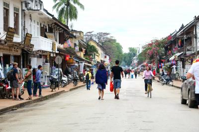 Laos　メコンの宝石(10/20)　世界遺産ルアンパバンのまちあるき