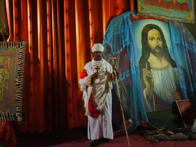 エチオピア１２日間 ①ラリベラ、世界遺産の岩窟教会