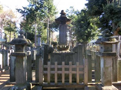 井伊直弼の墓所　（豪徳寺）