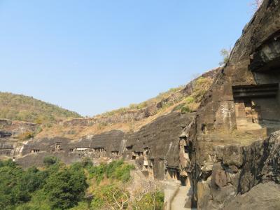 初インドを一ヶ月縦断で一人旅してみた 17日目 アジャンター遺跡に行ってみた