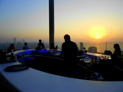 Mumbai インドの巨大商都 / Navi Mumbai, Four Seasons Hotel Mumbai