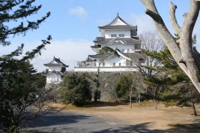 伊賀上野の蓑虫庵と最後の天守閣
