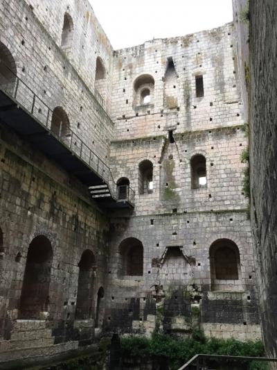 ロシュ_Loches　ルネサンス建築の町！中世フランス王が拠点とした歴史上重要な町