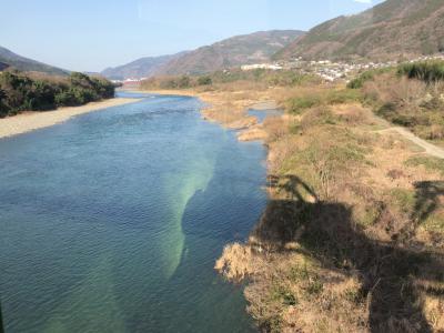 南国高知から〆はモーニング讃岐うどん、早朝土讃線各駅停車の旅、四国山地縦断スイッチバック駅Ｗ編