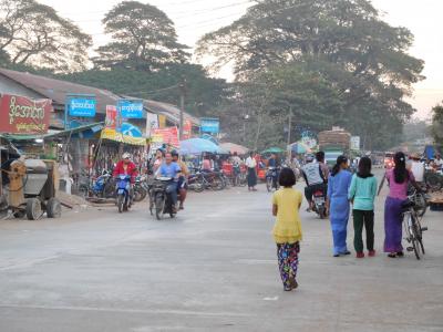 ミャンマー自転車旅その１-ヤンゴンから北へ出発