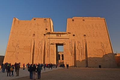 2018冬のエジプト旅行（５）－ナイル川クルーズ３日目観光（ホルス神殿＆コムオンボ神殿）－