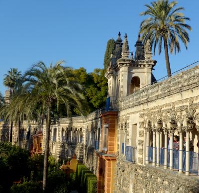 2017.12アンダルシアドライブ旅行20-アルカサル3 マーキュリーの庭，グルテスコの回廊，カルロス5世のあずまやなど庭をめぐる