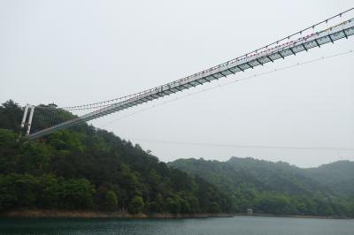 玻璃桥リベンジ【石燕湖天空廊桥】(ガラスの橋)