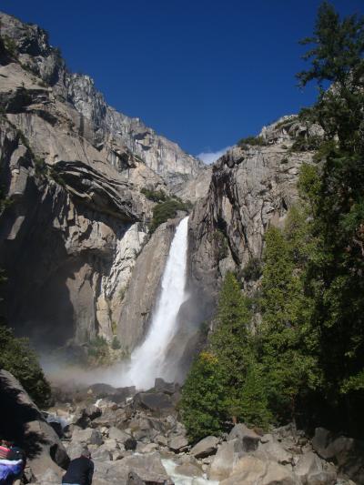 再びのビジネスクラス、すべてが想像を超える絶景、広大さに驚くばかりの旅①凄い水量のヨセミテ滝