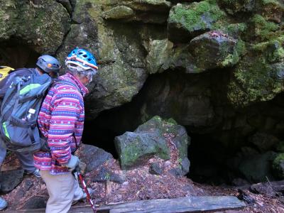 ご近所探検隊　大室山の風穴を制す。