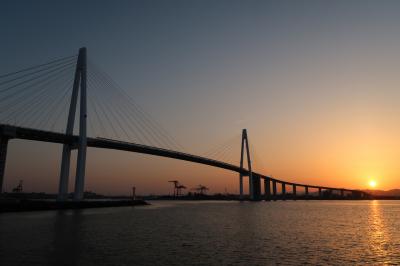 春の富山1　高岡城下町と新湊の夕日