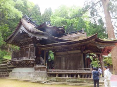 日本一複雑な屋根の紙祖神（しそしん）岡太神社.大瀧神社に参拝