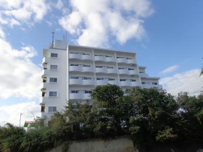 石垣島で避寒　とっても狭い部屋