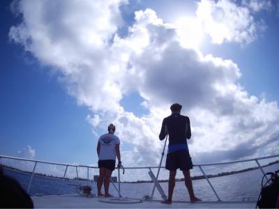 カリブ海クルーズ 　カーニバルグローリ号　ケイマン諸島