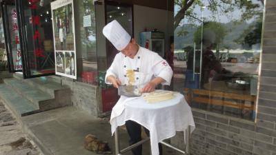 美食を求めて！上海から四川省宜賓市まで鉄道とバスを乗り継いで行く旅　#06　宜賓　伝説の李庄白肉