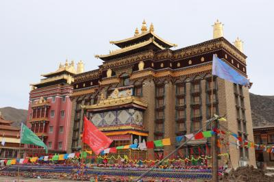 東チベット　ゴロク・アバの旅（４）～ザムタン３　ザムタン・ゴンパ（壌塘大寺）～