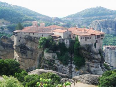 ２０１８年、古代ギリシャ文明遺跡とメテオラの奇岩群上に建つ修道院、そして３泊４日エーゲ海クルーズの９日間を旅します！（１／４）