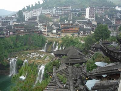 天門山~武綾源~鳳凰~威海8/5日め前半 芙蓉鎮