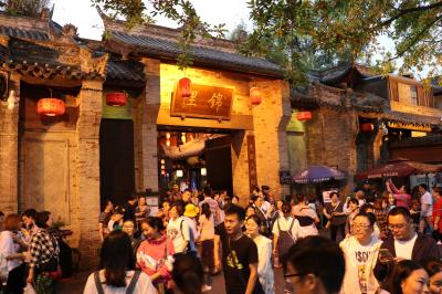 東チベット　ゴロク・アバの旅（１５）～マルカム→成都（武候祠、藏街）～