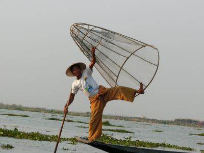 kirin夫妻のビルマ紀行（８）インレー湖をボートで巡る