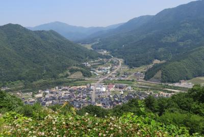 2018初夏、総石垣の山城・竹田城(3/5)：二の丸、本丸、天守台、城下町遠望、南千畳