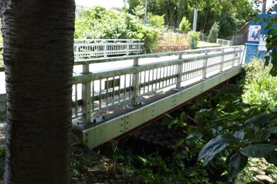 諏訪橋道標と道祖神