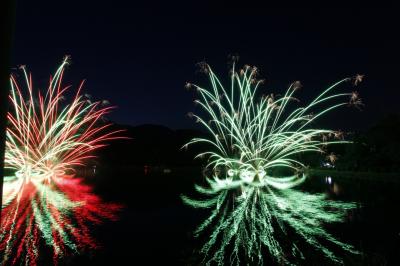 茶臼山芝桜 と 水中花火