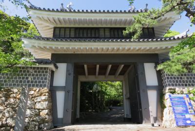 2018梅雨、三河の名城(8/8)：田原城(5完)：二の丸櫓、桜門、額紫陽花、田原城址碑