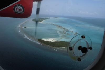 モルディヴ　スライダー付き水上ヴィラ　家族旅行２