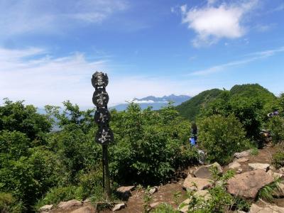 百名山の生みの親、深田久弥終焉の山「茅ヶ岳」に登る