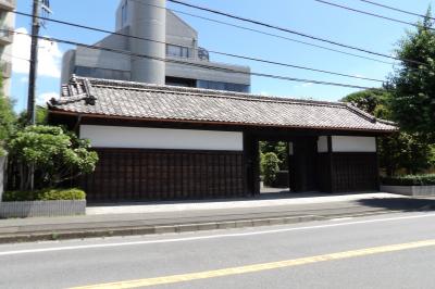 原家の長屋門（相模原市緑区東橋本3）