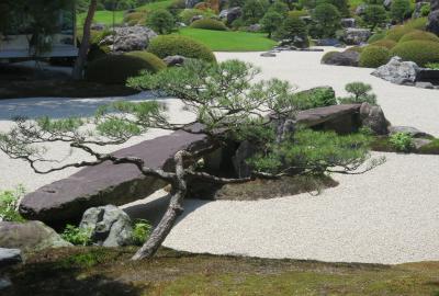 2018梅雨、島根の名所(1/15)：6月24日(1)：足立美術館(1)：安来へ、伯耆富士、庭園