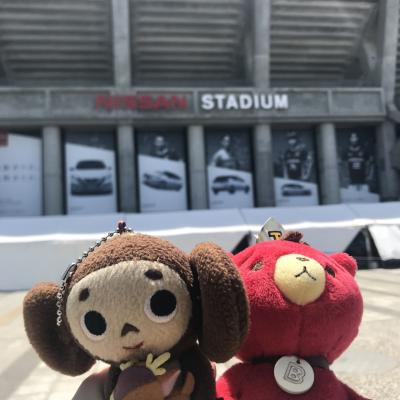 横浜を駆け巡る日産スタジアムライブ遠征