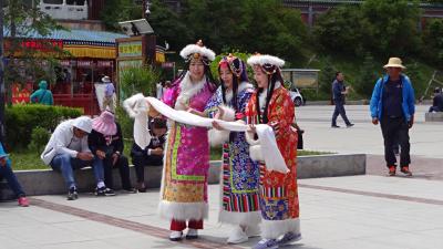 シャンバラを求めてチベットへ③ ツアー2~3日目 高地2000mの西寧でまだ身体を慣らす