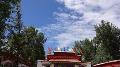 シャンバラを求めてチベットへ⑪ ツアー6日目 ダライ・ラマの夏の離宮とさよならラサ