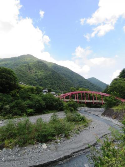 芦安温泉_Ashiyasu Onsen　南アルプスの玄関口！バイク好きのオーナーが営む温泉ペンションでまったり