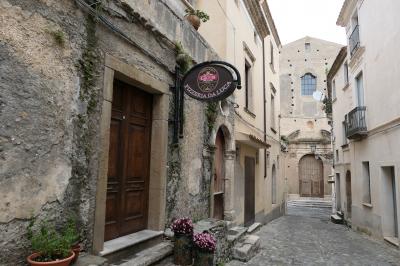 美しき南イタリア旅行♪　Vol.50(第3日）☆Fiumefreddo Bruzio：イタリア美しき村「フィウーメフレッド・ブルーツィオ」旧市街は美しい♪