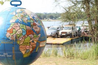 2018 カンパラ→マーチソンフォールズ国立公園→ ・・・ その4 ~ サファリに出発♪