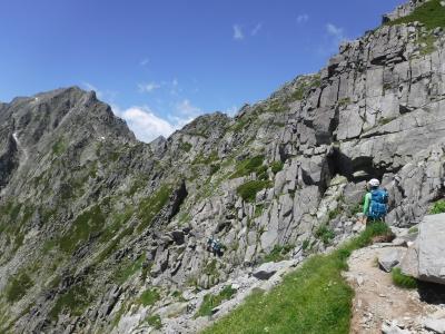 前穂高から奥穂高を歩く
