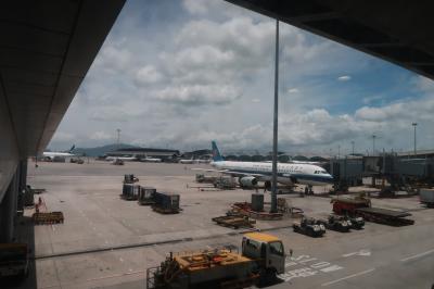 端午節バンコク8★娘8ヶ月2度目のタイDay6　キャセイパシフィック航空利用　バンコクから香港へ