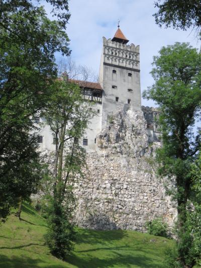 ブルガリア・ルーマニア 10日間 ⑩ ルーマニア プラン城 アズガ村