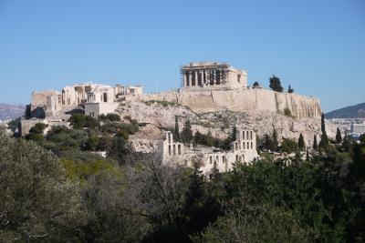 年末年始アテネとその近郊の旅　その6　元旦のほとんどどこも開いていないアテネの街をお散歩